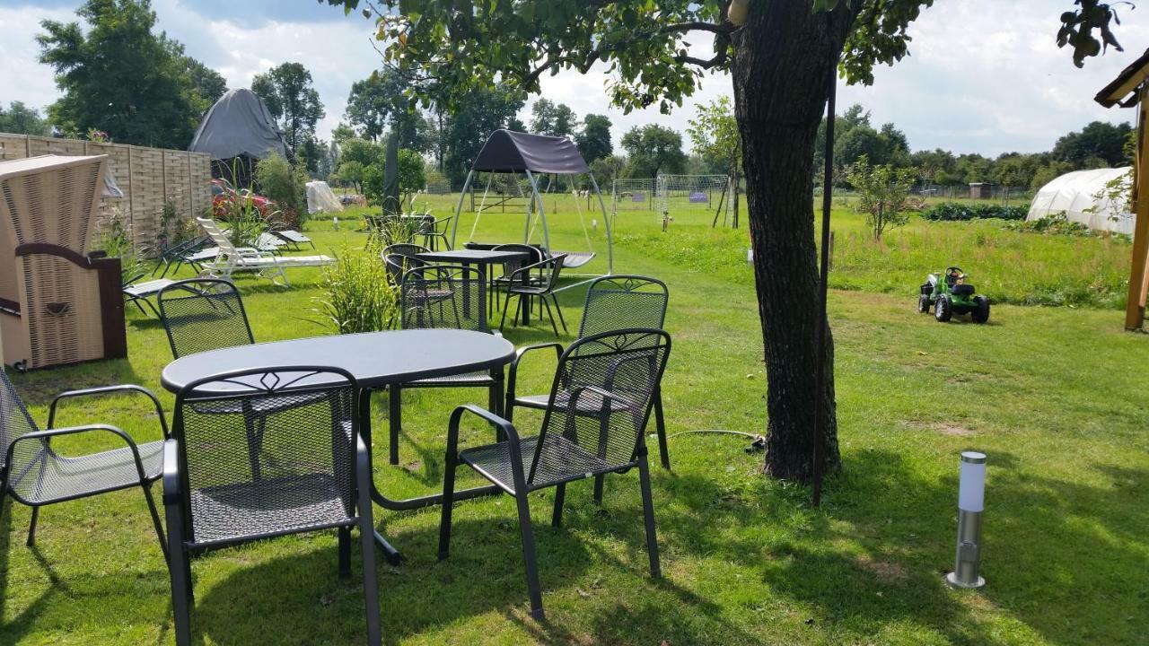 Ferienwohnungen Dirk Laurisch Radensdorf Exterior foto