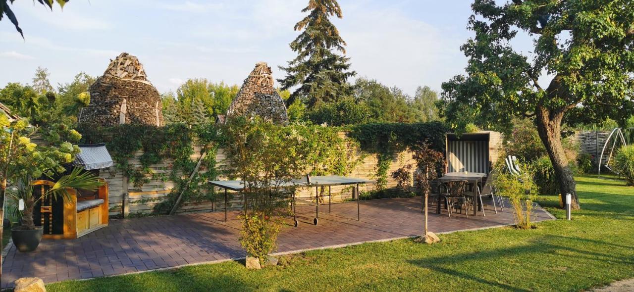 Ferienwohnungen Dirk Laurisch Radensdorf Exterior foto